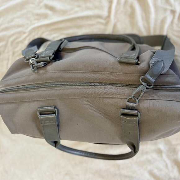 BEIS Weekender Bag (Grey) - Picture 4 of 14
